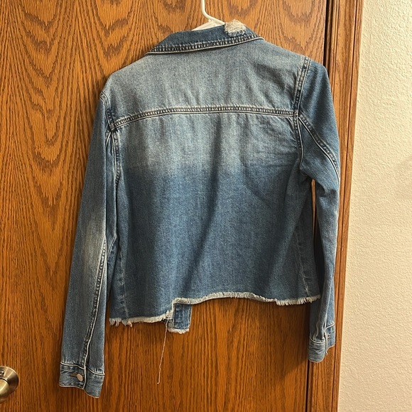 Distressed Jean jacket - Picture 2 of 2